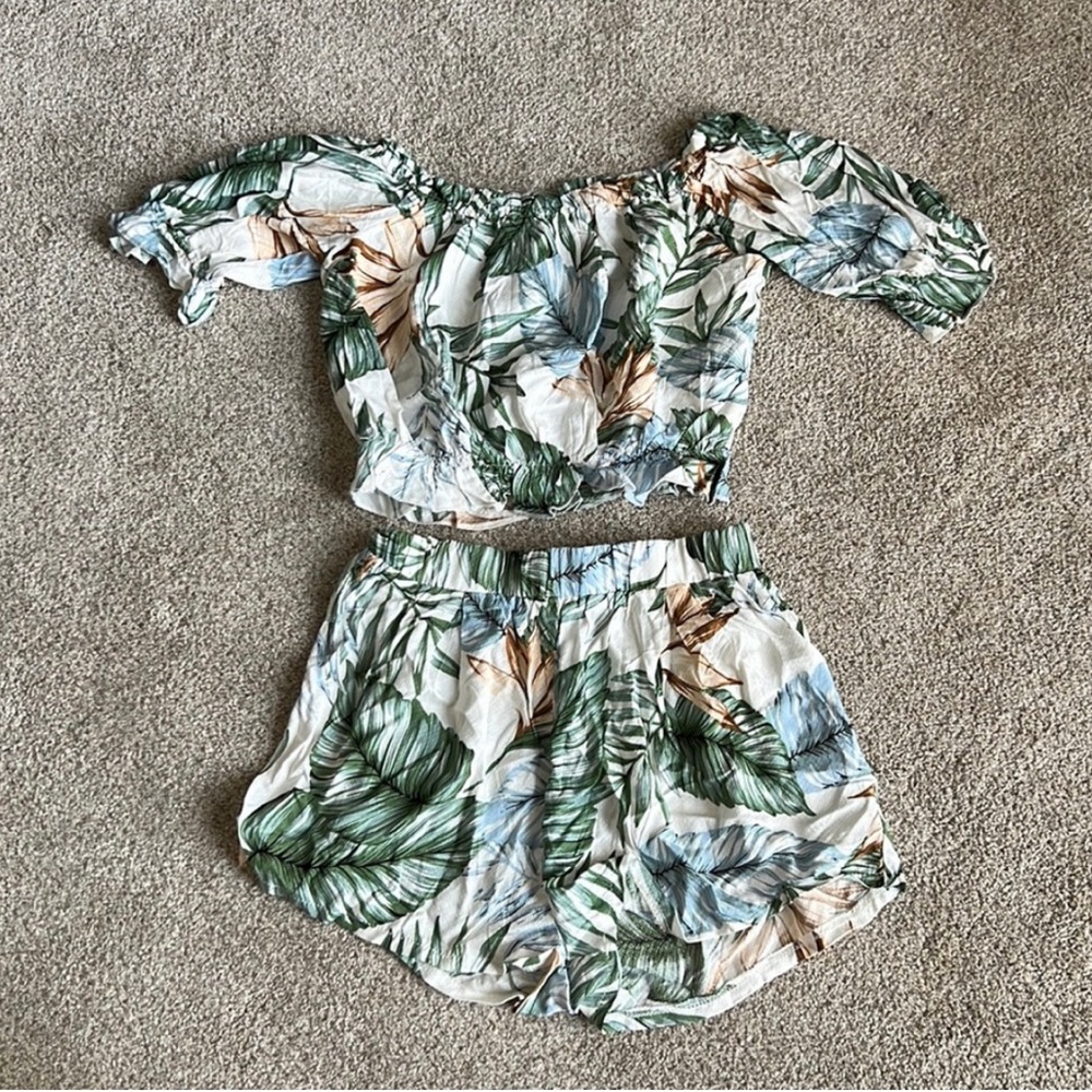 Resort wear